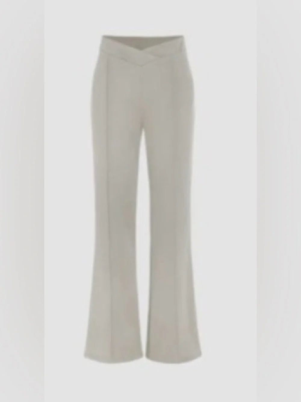 Cider Cream Flare Ponte Pants. Size medium.